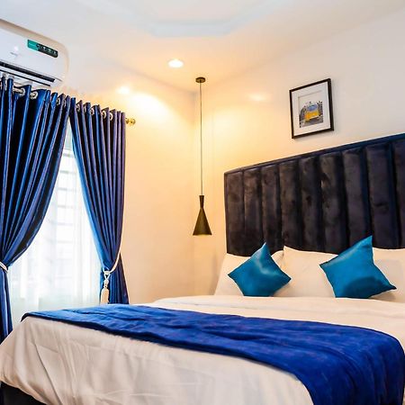 El Elyon Hotel And Suites Лагос Экстерьер фото