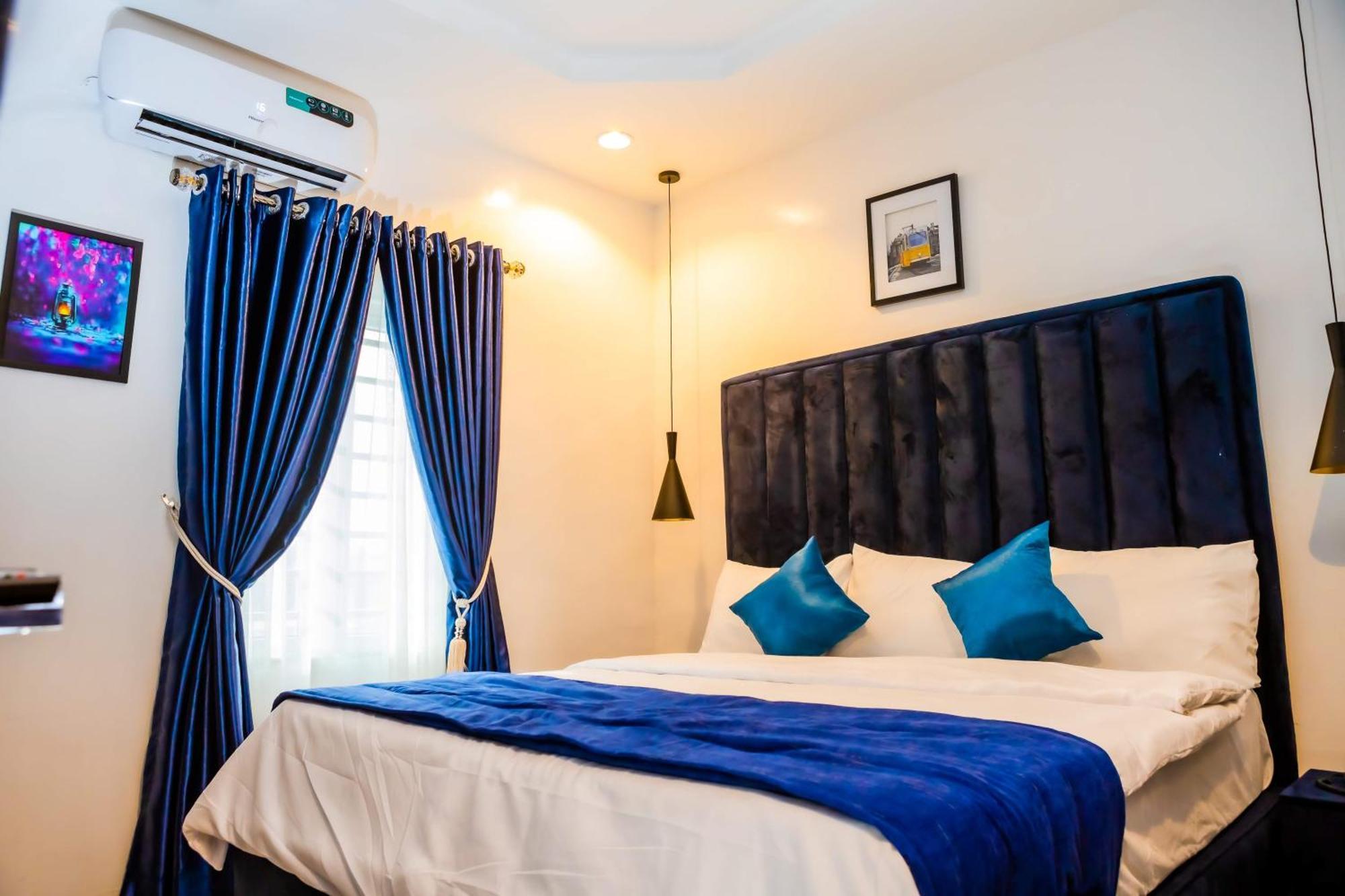 El Elyon Hotel And Suites Лагос Экстерьер фото